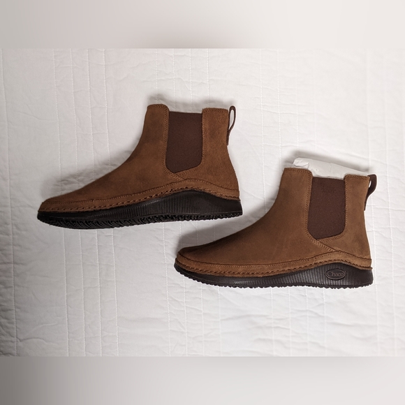 Chaco | Shoes | Chaco Womens Paonia Chelsea Boots Brand New Size 7 |  Poshmark